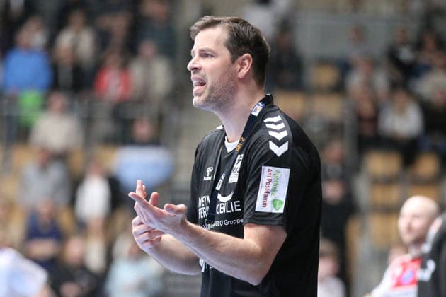 25.02.2026 Handball Herren 2025 2026 2. Handball-Bundesliga 21. Spieltag HSG Nordhorn-Lingen - Dessau-Roßlauer HV 06 EmslandArena Lingen Mark Bult (Nordhorn, Trainer). Lingen (Ems) Niedersachen Deutschland