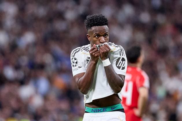 Vinicius Jr of Real Madrid CF celebrates after scoring a goal Real Madrid v Benfica, UEFA Champions League, Play-off, Leg 2, Football, Estadio Bernabeu, Madrid, Spain - 25 Feb 2026Madrid Estadio Bernabeu Spain EDITORIAL USE ONLY No use with unauthorised audio, video, data, fixture lists, club league logos or live services. Online in-match use limited to 120 images, no video emulation. No use in betting, games or single club league player publications. Copyright: xRubenxAlbarran Shutterstockx 16703182cr