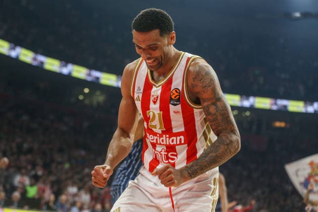 Crvena Zvezda v Anadolu Efes - Euroleague BELGRADE, SERBIA - FEBRUARY 25: Players in action during Euroleague basketball match between Crvena Zvezda and Anadolu Efes in Belgrade, Serbia on February 25, 2026. Filip Stevanovic Anadolu Belgrade Serbia. Editorial use only. Please get in touch for any other usage.  Copyright: x2026xAnadoluxFilipxStevanovicx