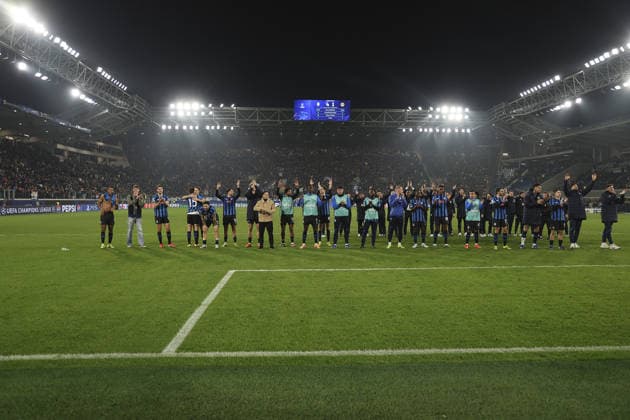 Atalanta BC players celebrate the victory at the end of Atalanta BC vs Borussia Dortmund FC, Chanpions League 2025-26 KO play-offs second leg, game at New Balance arena in Bergamo (BG), Italy, on February 25, 2026.  Copyright: xDavidexCasentini IPAxSportx xipa-agency.netx xx IPA_72029249 IPA_Agency_IPA72029249