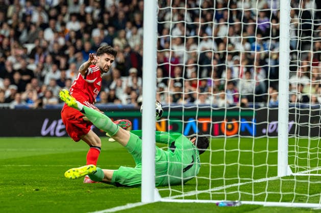 FBL-Uefa Champions League 2025-26 Real Madrid - SL Benfica Rafa Silva of Benfica scores his team s first goal during the UEFA Champions League 2025-26 League Play-off Second Leg match between Real Madrid and Lisboa e Benfica on Wednesday 25 February 2026 in Madrid, Spain Copyright: HMBxMedia CarlosxSilva