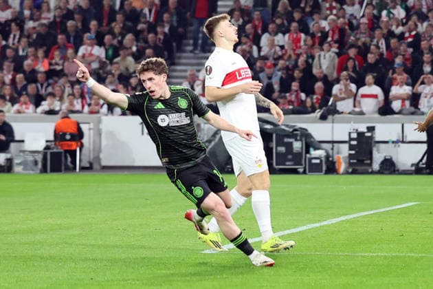 26.02.2026, xrekx, Fussball UEFA Europa League, VfB Stuttgart - Celtic Glasgow v.l. Torjubel nach dem Tor zum celebrating the goal celebrate 0:1 durch Luke McCowan (Celtic Glasgow) (DFL DFB REGULATIONS PROHIBIT ANY USE OF PHOTOGRAPHS as IMAGE SEQUENCES and or QUASI-VIDEO) Stuttgart