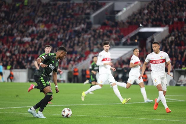 26.02.2026, xrekx, Fussball UEFA Europa League, VfB Stuttgart - Celtic Glasgow v.l. Junior Adamu (Celtic Glasgow) (DFL DFB REGULATIONS PROHIBIT ANY USE OF PHOTOGRAPHS as IMAGE SEQUENCES and or QUASI-VIDEO) Stuttgart