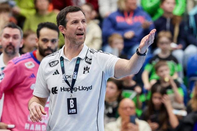 Trainer Torsten Jansen (Handball Verein Hamburg) gestikuliert, DAIKIN Handball Bundesliga, TBV Lemgo Lippe v Handball Sport Verein Hamburg, PHOENIX CONTACT arena am 26. February 2026 in Lemgo, Deutschland. (Foto von Marco Steinbrenner DeFodi Images) Trainer Torsten Jansen (Handball Sport Verein Hamburg) gestures, DAIKIN Handball Bundesliga, TBV Lemgo Lippe v Handball Sport Verein Hamburg, PHOENIX CONTACT arena, February 26, 2026 in Lemgo, Germany. (Photo by Marco Steinbrenner DeFodi Images) -