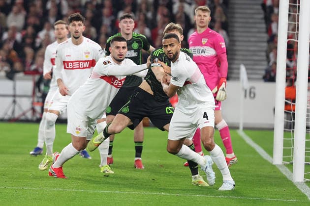 26.02.2026, xrekx, Fussball UEFA Europa League, VfB Stuttgart - Celtic Glasgow v.l. Eckball Deniz Undav (VfB Stuttgart) Dane Murray (Celtic Glasgow) Josha Vagnoman (VfB Stuttgart) (DFL DFB REGULATIONS PROHIBIT ANY USE OF PHOTOGRAPHS as IMAGE SEQUENCES and or QUASI-VIDEO) Stuttgart