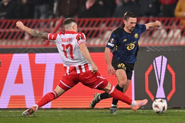CRVENA ZVEZDA vs LOSC LILLE GAETAN PERRIN vs BRUNO DUARTE DA SILVA football Crvena zvezda vs LOSC Lille UEFA Europa league Rajko Mitic stadium, Belgrade 26.02.2026 Foto: FOOTBALL, UEFA EUROPA LEAGUE, CRVENA ZVEZDA, RED STAR, LOSC LILLE Belgrade Rajko Mitic stadium Serbia Copyright: xMarkoxMetlas xMNxPressx