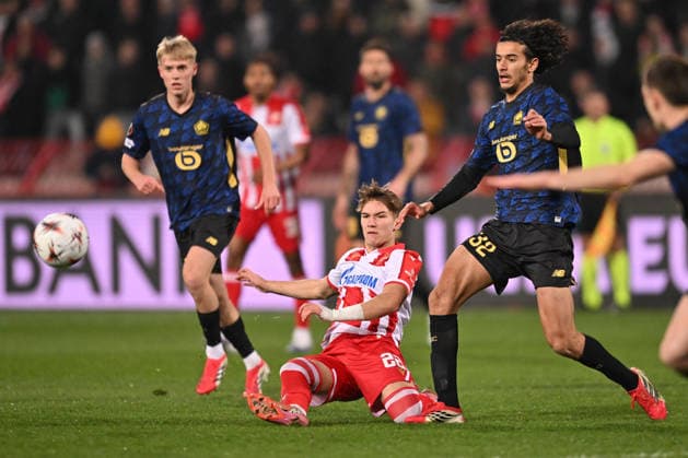 CRVENA ZVEZDA vs LOSC LILLE VASILIJE KOSTOV vs AYYOUB BOUADDI football Crvena zvezda vs LOSC Lille UEFA Europa league Rajko Mitic stadium, Belgrade 26.02.2026 Foto: FOOTBALL, UEFA EUROPA LEAGUE, CRVENA ZVEZDA, RED STAR, LOSC LILLE Belgrade Rajko Mitic stadium Serbia Copyright: xMarkoxMetlas xMNxPressx