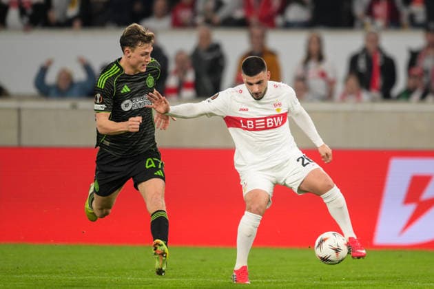 Fußball, UEFA Europa League, 20260226, VfB Stuttgart - Celtic Glasgow. Im Bild v.l. Dane MURRAY (Glasgow, 47), Deniz UNDAV (Stuttgart, 26). Stuttgart MHP Arena Baden Württemberg Deutschland Copyright: Passion2Press MarkusxFischerx
