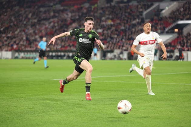 26.02.2026, xrekx, Fussball UEFA Europa League, VfB Stuttgart - Celtic Glasgow v.l. Colby Donovan (Celtic Glasgow) Jamie Leweling (VfB Stuttgart) (DFL DFB REGULATIONS PROHIBIT ANY USE OF PHOTOGRAPHS as IMAGE SEQUENCES and or QUASI-VIDEO) Stuttgart