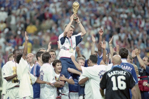 SQUADRA, Gruppo, Group, AIME JACQUET, BIXENTE LIZARAZU, DIDIER DESCHAMPS, Francia, World Cup, France 1998, Finale, Final, Brazil vs France 0-3, 12-07-1998, Esultanza, celebration, Jubel CAMPIONATI MONDIALI FRANCIA 1998 FINALE BRASILE-FRANCIA 0-3