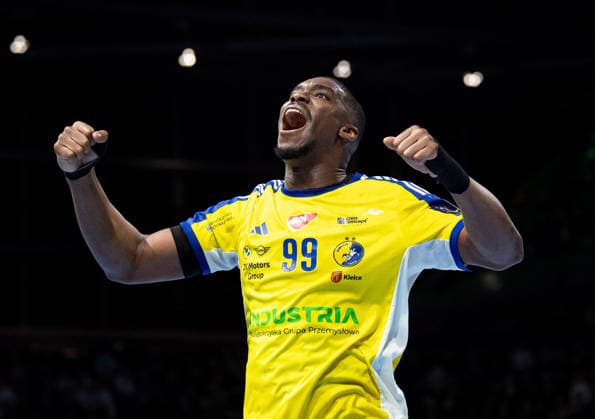 Handball, Herren, Saison 2025 2026, Champions League (Gruppe A, 12. Spieltag), Füchse Berlin - Industria Kielce, Dylan Nahi (Kielce), Jubel nach Abpfiff, 26.02.2026, Copyright: xSebastianxRäppold MatthiasxKochx