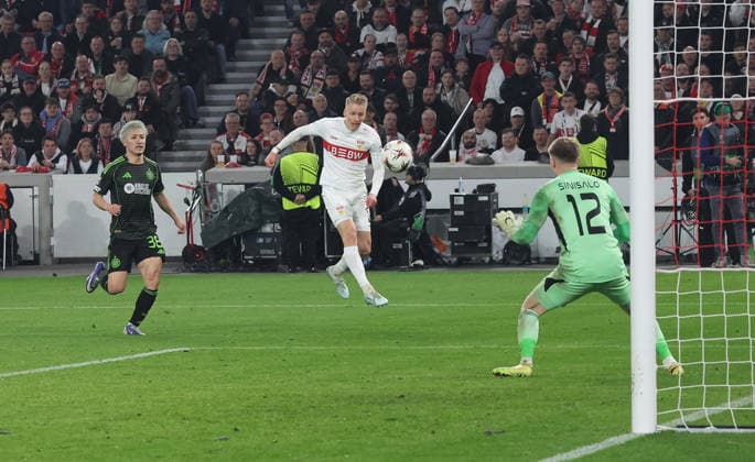 Stuttgart , Europa League VfB Stuttgart vs. Celtic Glasgow , Chris Führich ( VfB )