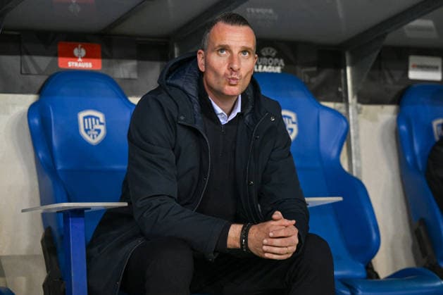 260226 KRC Genk vs Dinamo Zagreb Head Coach Nicky Hayen of Genk pictured pictured during the second leg game in the Uefa Europa League season 2025-2026 Knock Out Phase between KRC Genk and Dinamo Zagreb from Croatia on February 26 , 2026 in Genk, Belgium. (Photo by David Catry Isosport) Genk Belgium  Copyright: xDavidxCatryx 20260226DC2_3388