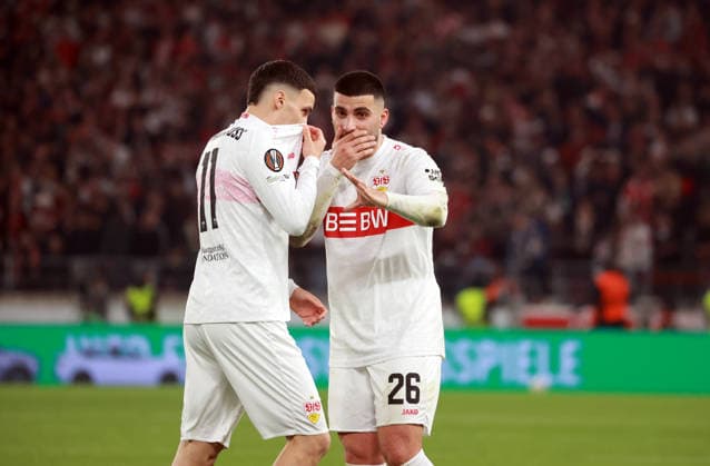 26.02.26 VfB Stuttgart - Celtic Glasgow Deutschland, Stuttgart, 26.02.2026, Fussball, UEFA Europa League, Saison 2025 2026, Play-Offs, Rückspiel, VfB Stuttgart - Celtic Glasgow: v.l. Bilal El Khannouss, Deniz Undav (beide VfB Stuttgart).