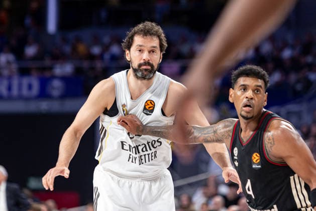 2026 Euroleague basketball Real Madrid v FC Bayern Munich February 26th; 26th February 2026; Movistar Arena; Madrid, Spain; Euroleague Basketball; Spain, Real Madrid vs FC Bayern Munich; Sergio Llull (Real Madrid) and Rathan-Mayes (munich) Madrid Spain Basketball Copyright: xAlbaxPachecox xAgenciaxLOFx