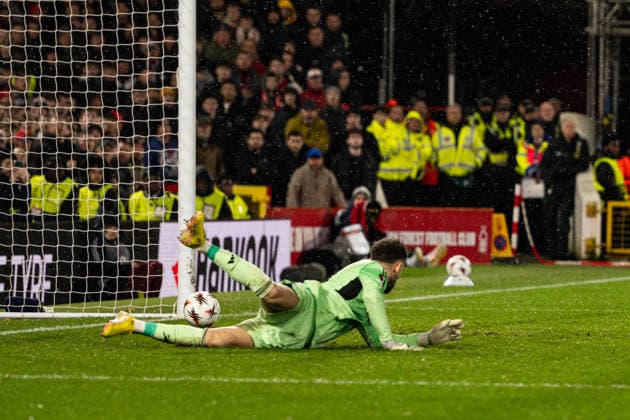26th February 2026; The City Ground, Nottingham, England; UEFA Europa League Football, Nottingham Forest versus Fenerbahce; Callum Hudson-Odoi of Nottingham Forest scores past Tarik Cetin of Fenerbahce SK in the 68th minute to make the score 1-2 and 4-2 on aggregate  GodfreyxPitt Content restricted for UK based newspaper