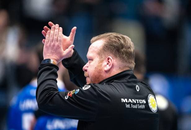 DAIKIN HBL HANDBALL HERREN 1. BL 23. SPIELTAG THSV EISENACH - HC ERLANGEN ** NUR FÜR REDAKTIONELLE ZWECKE ** EDITORIAL USE ONLY **<p>26 02 2026-Eisenach: DAIKIN HBL Handball 1. Bundesliga Herren Saison 2025 - 2026 23. Spieltag Werner Assmann Halle ThSV Eisenach - HC Erlangen im Foto: Rene Witte, Geschäftsführer des ThSV Eisenach ( Deutschland Thüringen Eisenach Copyright: SaschaxFromm *** DAIKIN HBL HANDBALL MEN 1 BL 23 GAME DAY THSV EISENACH HC ERLANGEN FOR EDITORIAL PURPOSES ONLY p 26 02 2026 Eisenach DAIKIN HBL Handball 1 Bundesliga Herren Saison 2025 2026 23 Spieltag Werner Assmann Halle ThSV Eisenach HC Erlangen im Foto Rene Witte, Geschäftsführer des ThSV Eisenach Deutschland Thüringen Eisenach Copyright SaschaxFromm Copyright: SaschaxFromm doc84r2gi42jiuqewaofw9 ,EDITORIAL USE ONLY