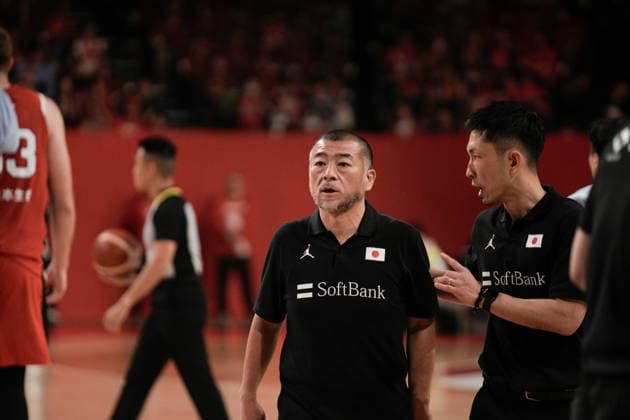 (L-R) Dai Oketani head coach, Daisuke Yoshimoto coach (JPN),, FEBRUARY 26, 2026 - Basketball : FIBA Basketball World Cup 2027 Asian Qualifiers First Round Group B match between Japan - China at Okinawa Suntory Arena, Okinawa, Japan. Noxthirdxpartyxsales  aflo_321437054