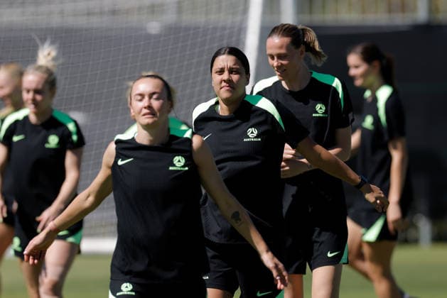 SOCCER MATILDAS TRAINING, Sam Kerr of Australia is seen with teammates during a Matildas training session at Sam Kerr Football Centre in Perth, Friday, February 27, 2026. ( NO ARCHIVING PERTH WESTERN AUSTRALIA AUSTRALIA  Copyright: xRICHARDxWAINWRIGHTx 20260227175547700776