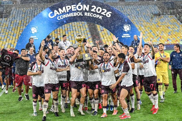 Flamengo x Lanus RIO DE JANEIRO, RJ - 27.02.2026: FLAMENGO X LANUS - Flamengo and Lanus face each other at the Maracana Stadium, for the 2026 Conmebol Recopa, on Thursday night (26), in Rio de Janeiro. Trophy presentation (Photo: Celso Pupo Fotoarena) x2895403x  CelsoxPupo