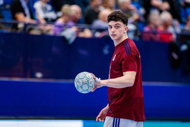 Toma Gadza (Handball Verein Hamburg, 02) GER, TBV Lemgo Lippe vs. Handball Sport Verein Hamburg, Handball, 1. Bundesliga, 23. Spieltag, Spielzeit 2025 2026, 26.02.2026 GER, TBV Lemgo Lippe vs. Handball Sport Verein Hamburg, Handball, 1. Bundesliga, 23. Spieltag, Spielzeit 2025 2026, 26.02.2026 Lemgo Copyright: xEibner-Pressefoto JanxRollingerx EP_JSK