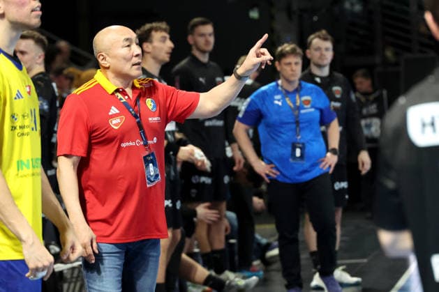 DEU, EHF Champions League, Fuechse Berlin vs.Industria Kielce, 26.02.2026, Max-Schmeling-Halle, Berlin, DEU, EHF Champions League, Fuechse Berlin vs.Industria Kielce, im Bild Cheftrainer Talant Dujshebaev (Industria Kielce)