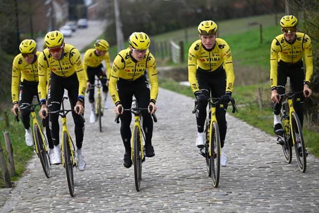 Omloop Het Nieuwsblad 2026 Cycling Race Media Activities 27 02 2026 NINOVE, BELGIUM - FEBRUARY 27 : Laporte Christophe (FRA) of Team Visma I Lease a Bike, Zingle Axel (FRA) of Team Visma I Lease a Bike, Hagenes Per Strand (NOR) of Team Visma I Lease a Bike during a training and reconnaissance session prior to the 81th edition of Omloop Het Nieuwsblad an UCI World Tour 1.UWT one day cycling road race for Men Elite of km with start in Ghent and finish in Ninove on February 27, 2026 in Ninove, Belgium, 27 02 2026 ( Motordriver Kenny Verfaillie - Ninove Belgium  Copyright: xNicoxVereeckenx