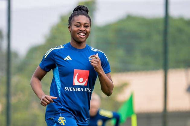 260227 Monica Jusu Bah during a training session with the women s national football team of Sweden on February 27, 2026 in Albuferia. Photo: Ludvig Thunman BILDBYRAN kod LT LT0776 fotboll football soccer fotball vm-kval kval fifa womens world cup qualifier qualifier träning practice training sverige sweden dam bbeng sverige sweden Copyright: LUDVIGxTHUNMAN BB260227LT009