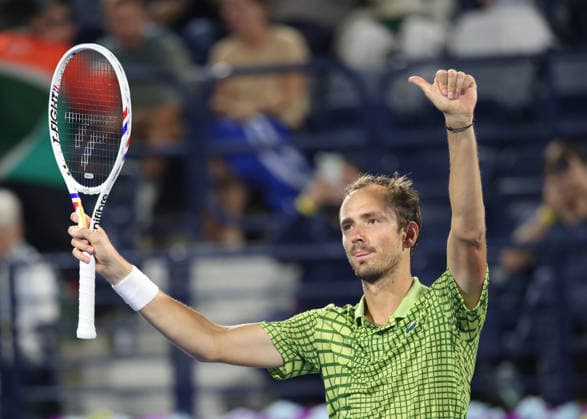 Daniil Medvedev jubelt nach dem Sieg, Jubel, Freude, Emotion, Dubai Duty Free Tennis Championships, Dubai, U.A.E. Tennis - Dubai Tennis Championships 2026 - ATP, Tennis Herren - Dubai Duty Free Tennis Stadium - Dubai - - United Arab Emirates - 28 February 2026. Copyright: xJuergenxHasenkopfx