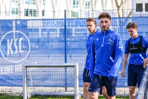 Training am 27.02.26, Herren, Fußball, Saison 2025 2026, 2.Liga, Karlsruher SC. Fabian Schleusener (KSC 24) Karlsruhe Wildparkstadion Baden-Württemberg Germany