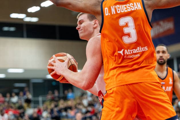 BASKETBALL - FIBA WC Quali, AUT vs NED VIENNA,AUSTRIA,27.FEB.26 - BASKETBALL - FIBA Basketball World Cup 2027,Qualifiers, international match, Länderspiel, Nationalmannschaft Austria vs Netherlands. Image shows Fynn Scott (AUT).  GEPAxpictures xPhilippxBrem
