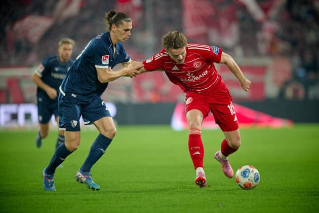 DUSSELDORF, GERMANY - 27 FEBRUARY, 2026: Noah Loosli, Christian Rasmussen - The football match 2. Bundesliga Fortuna Duesseldorf - VfL Bochum 1848 at Merkur Spiel Arena.  Copyright: xVITALIIxKLIUIEVx