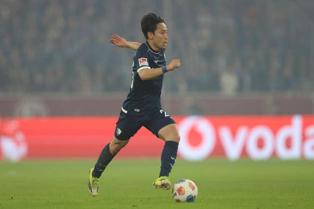 Koji Miyoshi (VfL Bochum) in Aktion, am Ball, Einzelaktion waehrend des Spiels der 2. Bundesliga zwischen Fortuna Düsseldorf und VfL Bochum, Merkur Spiel-Arena am 27. February 2026 in Düsseldorf, Deutschland. (Foto von Oliver Kaelke DeFodi Images) +++ Koji Miyoshi (VfL Bochum) controls the ball during the 2. Bundesliga match between Fortuna Düsseldorf and VfL Bochum at Merkur Spiel-Arena on February 27, 2026 in Düsseldorf, Germany. (Photo by Oliver Kaelke DeFodi Images) (Photo by Oliver Kaelke DeFodi Images) -