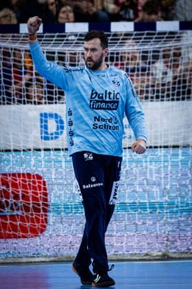 DAIKIN HBL: SG Flensburg-Handewitt vs HSG Wetzlar; 27.02.26 Jubel Freude über gehaltenen Ball bei Benjamin Buric (Nr.01, SG Flensburg-Handewitt) DAIKIN HBL: SG Flensburg-Handewitt vs HSG Wetzlar, GP JOULE Arena am 27.02.26 Copyright: xBEAUTIFULxSPORTS MarioxM.xKobergx