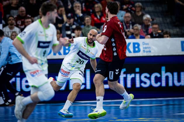 DAIKIN HBL: SG Flensburg-Handewitt vs HSG Wetzlar; 27.02.26 Jubel Torjubel bei David Cyrill Akakpo (Nr.20, HSG Wetzlar) DAIKIN HBL: SG Flensburg-Handewitt vs HSG Wetzlar, GP JOULE Arena am 27.02.26 Copyright: xBEAUTIFULxSPORTS MarioxM.xKobergx