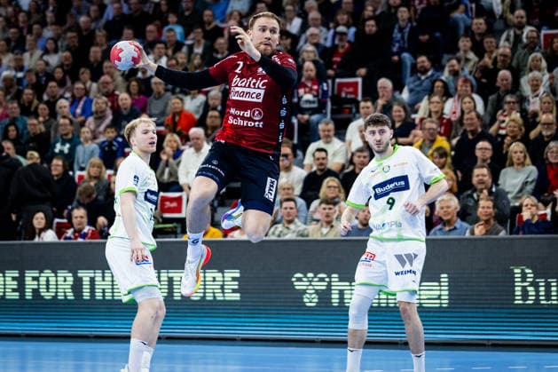 DAIKIN HBL: SG Flensburg-Handewitt vs HSG Wetzlar; 27.02.26 Simon Pytlick (Nr.02, SG Flensburg-Handewitt) im Angriff DAIKIN HBL: SG Flensburg-Handewitt vs HSG Wetzlar, GP JOULE Arena am 27.02.26 Copyright: xBEAUTIFULxSPORTS MarioxM.xKobergx