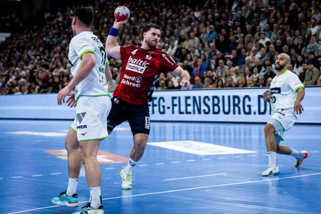 DAIKIN HBL: SG Flensburg-Handewitt vs HSG Wetzlar; 27.02.26 Johannes Golla (Nr.04, SG Flensburg-Handewitt) im Angriff DAIKIN HBL: SG Flensburg-Handewitt vs HSG Wetzlar, GP JOULE Arena am 27.02.26 Copyright: xBEAUTIFULxSPORTS MarioxM.xKobergx