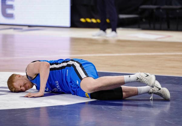 STOCKHOLM, SVERIGE 20260227 Estonia s Matthias Tass on the floor during the FIBA World European Cup Qualifier game between Sweden and Estonia, first round - group H, at Avicii Arena in Stockholm, Sweden 27 February 2026. STOCKHOLM SVERIGE x1081x