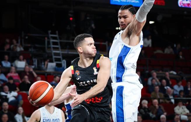 Belgium s Emmanuel Manu Lecomte and Finland s Olivier Nkamhoua fight for the ball during a basketball match between Belgian national team, Nationalteam Belgian Lions and Finland, Friday 27 February 2026 in Charleroi, qualifier 3 6 for the men s 2027 FIBA World Championships. VIRGINIExLEFOUR  x165749559x