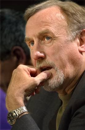 Kings coach Rick Adelman ponders the game while playing against the Toronto Raptors at Arco Arena March 14, 2003. The Sacramento Bee Randy Pench ZUMA Press Sacramento California USA Copyright: xRandyxxPenchx