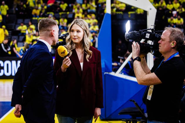 260227 Johanna DahlÃ n of Swedish broadcaster Expressen during the FIBA World Cup Qualifier game between Sweden and Estonia on February 27, 2026 in Stockholm. Photo: Kenta Jönsson BILDBYRAN COP 210 KJ0314 basket basketball vm-kval kval fiba world cup qualifiers sverige estland sweden estonia bbeng Copyright: KENTAxJÖNSSON BB260227KJ117