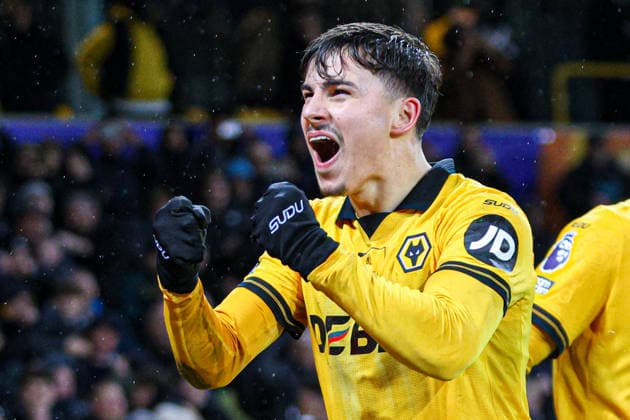 Rodrigo Gomes (21 Wolves) celebrates scoring the second goal during the Premier League football match between Wolverhampton Wanderers and Aston Villa at Molineux stadium in Wolverhampton, England Copyright: xNataliexMincher SPPx Sportspressphoto_SPR98252