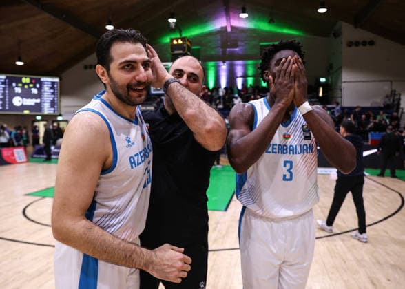 REPRO FREE *PRESS RELEASE NO REPRODUCTION FEE* EDITORIAL USE ONLY FIBA EuroBasket 2029 Pre-Qualifier, National Basketball Arena, Dublin 27 2 2026 Ireland vs Azerbaijan Azerbaijan s Saadettin Donat and Emmanuel Agbason celebrate Saadettin Donat and Emmanuel Agbason celebrate 27 2 2026  Copyright: x INPHO BenxBradyx BB2_8108