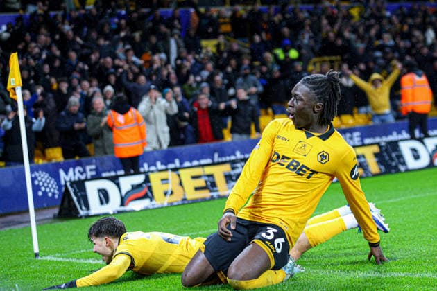 Rodrigo Gomes (21 Wolves) celebrates scoring the second goal during the Premier League football match between Wolverhampton Wanderers and Aston Villa at Molineux stadium in Wolverhampton, England Copyright: xNataliexMincher SPPx Sportspressphoto_SPR98258