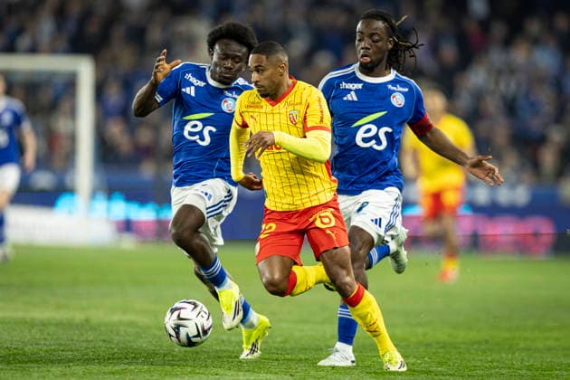 FOOTBALL : Racing Strasbourg vs Lens FC - ligue 1 - Strasbourg - 27 02 26 Wesley SaÃ¯d 22  Copyright: xelyxandroxcegarrax