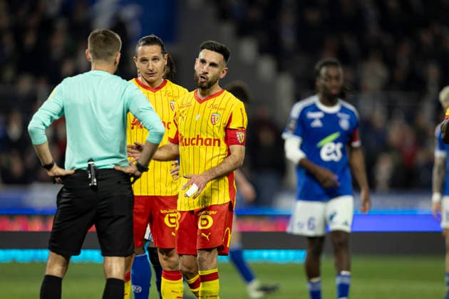 FOOTBALL : Racing Strasbourg vs Lens FC - ligue 1 - Strasbourg - 27 02 26 Adrien Thomasson 28  Copyright: xelyxandroxcegarrax