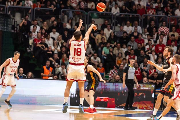 GER, FIBA Basketball World Cup 2027, European Qualifiers, Kroatien-Deutschland. 27.02.2026, Drazen Petrovic Basketball Center, Zagreb, GER, FIBA Basketball World Cup 2027, European Qualifiers, Kroatien-Deutschland. Roko Badzim (Kroatien, No18) Â Foto: Alexander Trienitz Zagreb Drazen Petrovic Basketball Center Zagreb Kroatien