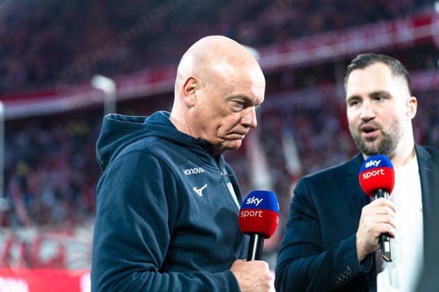Deutschland: 2. Bundesliga 2025 2026 Fortuna Düsseldorf vs. VfL Bochum 24. Spieltag 27.02.2026 Merkur Spiel-Arena (Nordrhein-Westfalen) Uwe Rösler (VfL Bochum, Cheftrainer)