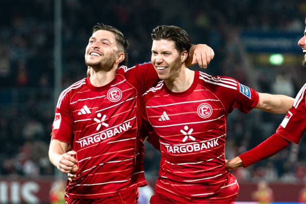 Deutschland: 2. Bundesliga 2025 2026 Fortuna Düsseldorf vs. VfL Bochum 24. Spieltag 27.02.2026 Merkur Spiel-Arena (Nordrhein-Westfalen) Tor zum 2:0 durch Florent Muslija (Fortuna Düsseldorf, 24) Jubel Freude Emotionen Torjubel Cedric Itten (Fortuna Düsseldorf, 13)