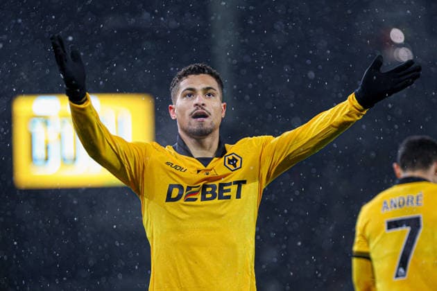 Joao Gomes (8 Wolves) celebrates scoring the first goal for Wolves during the Premier League football match between Wolverhampton Wanderers and Aston Villa at Molineux stadium in Wolverhampton, England Copyright: xNataliexMincher SPPx Sportspressphoto_SPR98372
